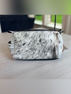 Genuine Cowhide Leather Makeup Bag Cosmetic Pouch Travel Case Western Bag Black